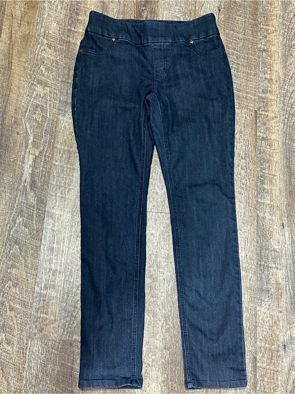 Chicos Women’s Dark Denim Pull On Stretch Straight Leg Jeans Size 0 (2-4) Small